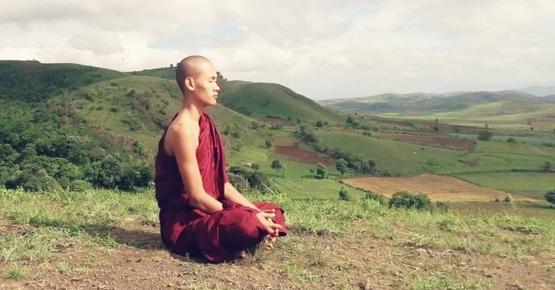 開箱緬甸另類少年和尚的日常   Naing Win：我用ESG和全世界交朋友！