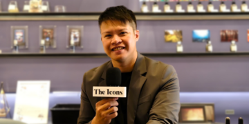 Aroma Explorer 的主理人 Daniel，於 Aroma Explorer 位於鄭州路的店面接受《The Icons》採訪。Aroma Explorer 不走一般於百貨設專櫃的曝光路線，而是以精緻、個人的調香活動或專屬設計來打口碑，扎實地打下品牌能見度。（圖：藝萌友有限公司）