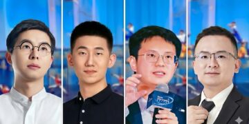 2026 年中国央视春晚，四家中国机器人公司同台亮相，被媒体称为“钢铁军团的集结”。（图：The Icons、新华社、北京科技报、商学院杂志、雷科技）